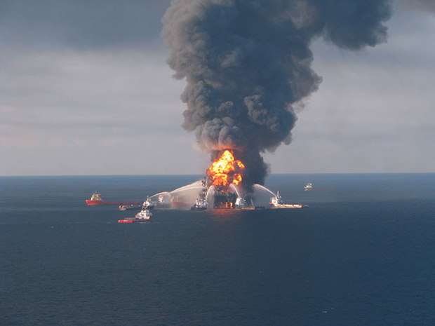 BP Deepwater Horizon fire