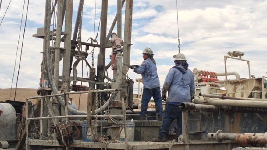 Water well drillers works to keep up with demand for new wells